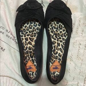 Rocket Dog Black Flats with Bow Accent